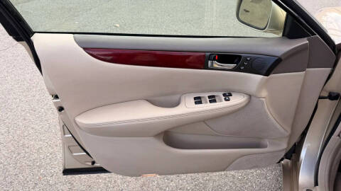 2002 Lexus ES 300