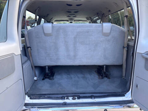 2009 Ford E-Series E-350 SD XLT