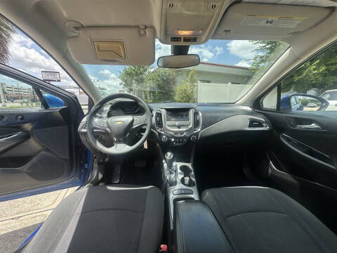 2017 Chevrolet Cruze LT Auto