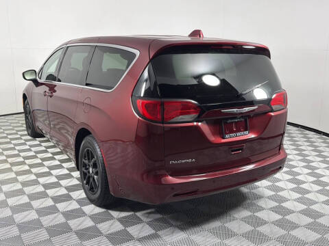 2019 Chrysler Pacifica LX