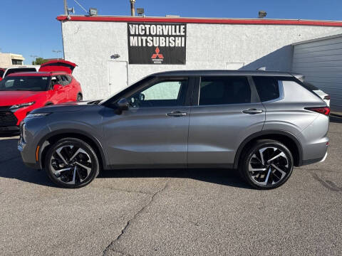 2023 Mitsubishi Outlander SE