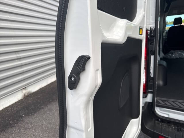 2025 Ford Transit 250