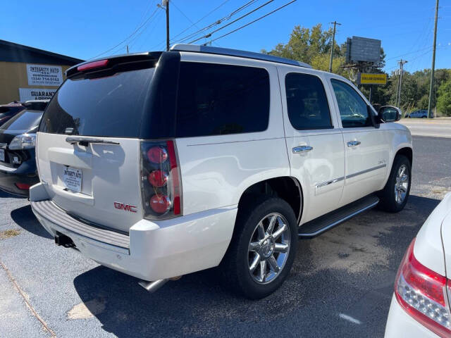 2013 GMC Yukon for sale at INTEGRITY AUTO in Dothan, AL