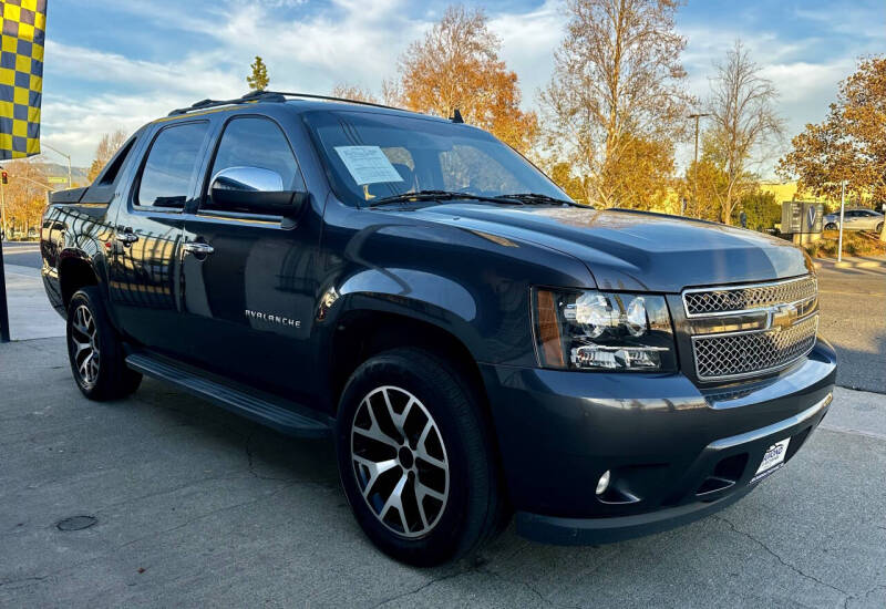 2011 Chevrolet Avalanche LT