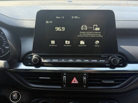 2021 Kia Forte GT Line