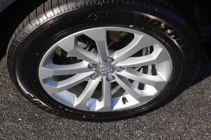 2015 Audi Q5 2.0T quattro Premium Plus