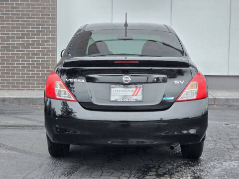 2013 Nissan Versa 1.6 SV