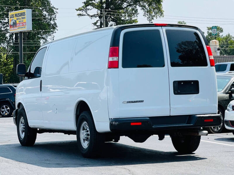 2017 Chevrolet Express 2500