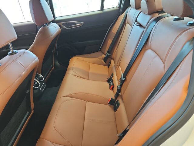 2024 Alfa Romeo Giulia Ti