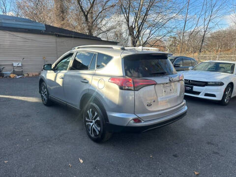2016 Toyota RAV4 LE