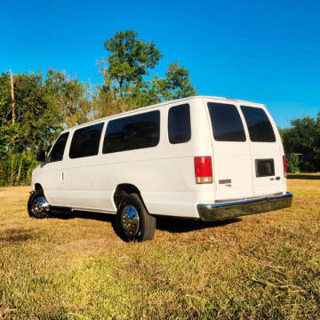 2010 Ford E-Series E-350 SD XL