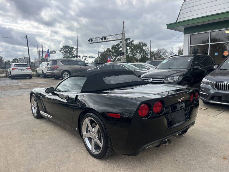 2008 Chevrolet Corvette Indy 500 Pace Car Replica