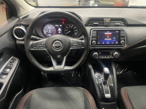 2020 Nissan Versa SR