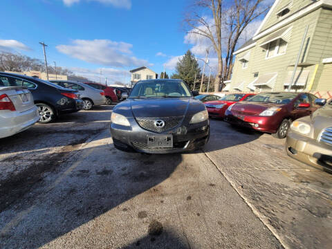 2006 Mazda MAZDA3 for sale at Unique Motors in Rock Island IL