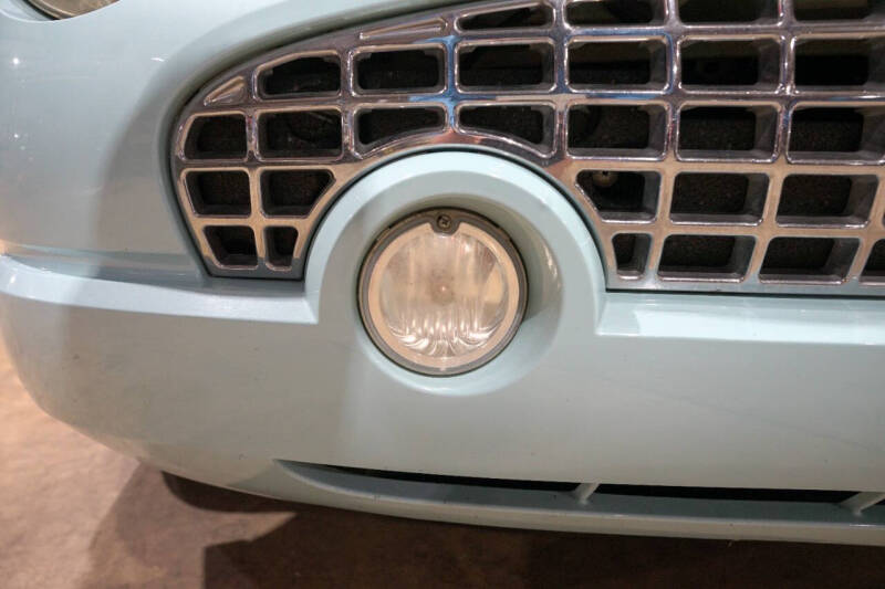 2003 Ford Thunderbird Deluxe