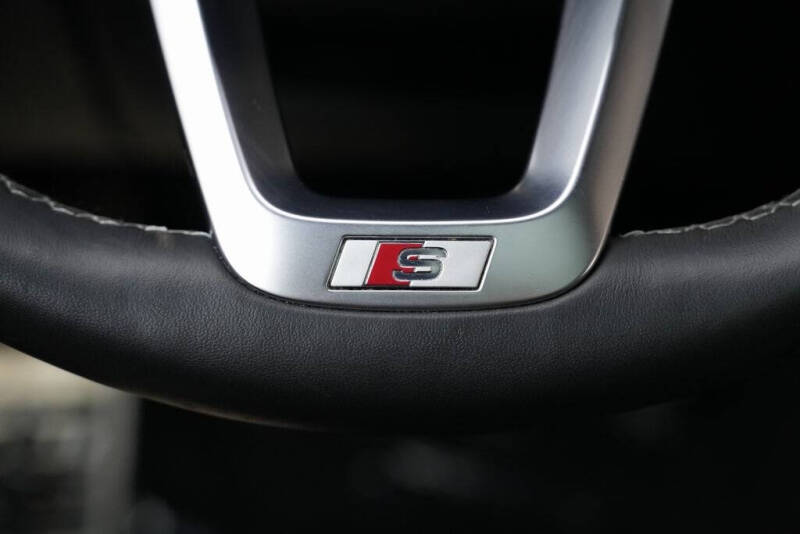 2022 Audi SQ8 4.0T quattro Prestige