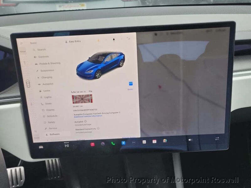 2023 Tesla Model S Plaid
