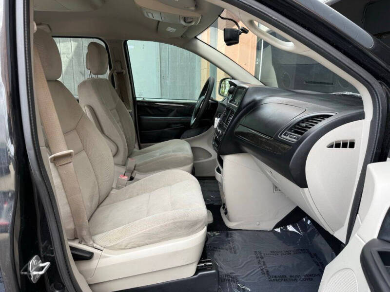 2016 Dodge Grand Caravan SE