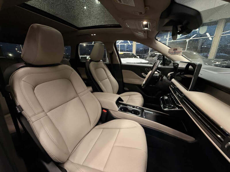 2025 Lincoln Corsair Premiere