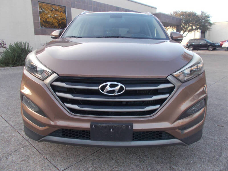 2016 Hyundai Tucson for sale at ACH AutoHaus in Dallas TX