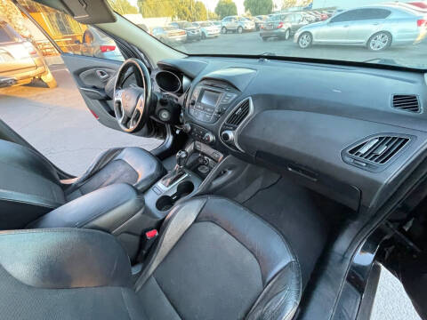 2014 Hyundai Tucson SE