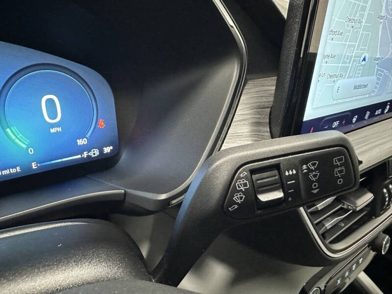 2025 Ford Escape Platinum