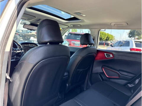 2020 Kia Soul GT-Line