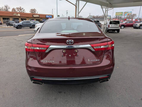2017 Toyota Avalon XLE Premium