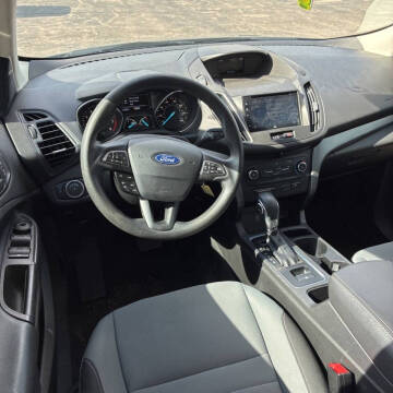 2019 Ford Escape S