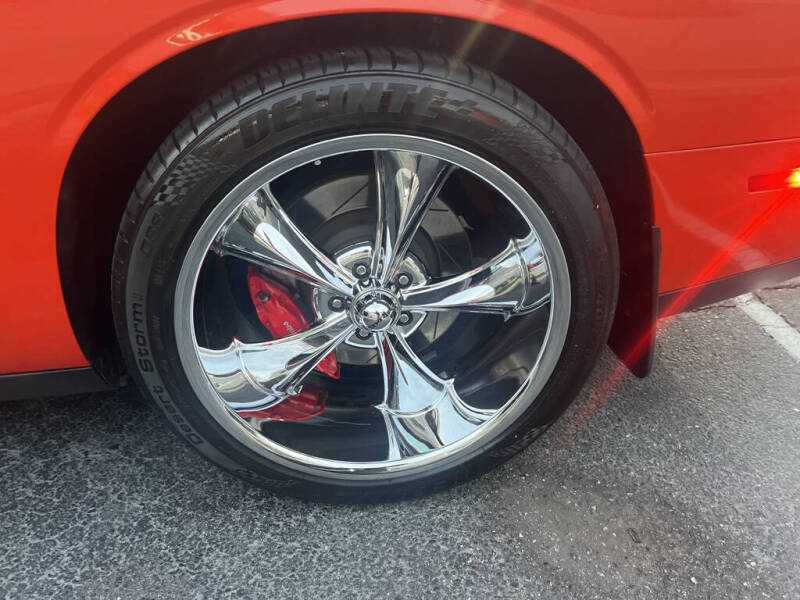 2016 Dodge Challenger SRT 392