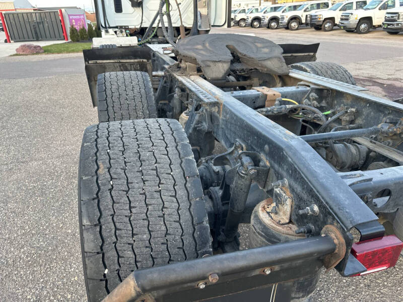 2021 International RH613