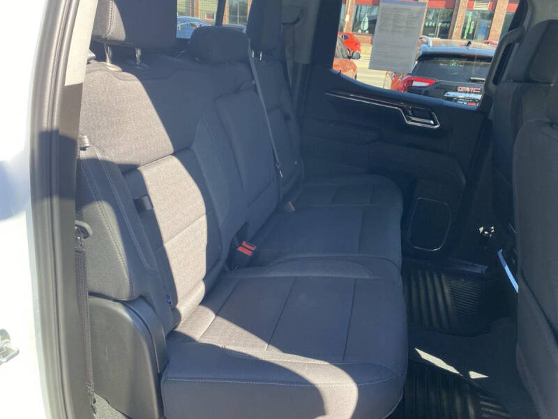 2025 GMC Sierra 1500