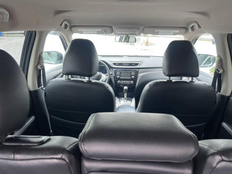 2016 Nissan Rogue S