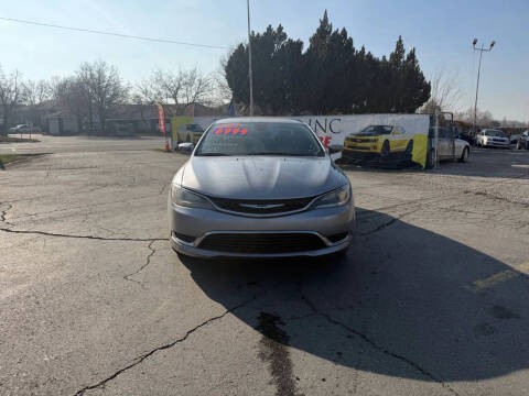 2015 Chrysler 200 Limited