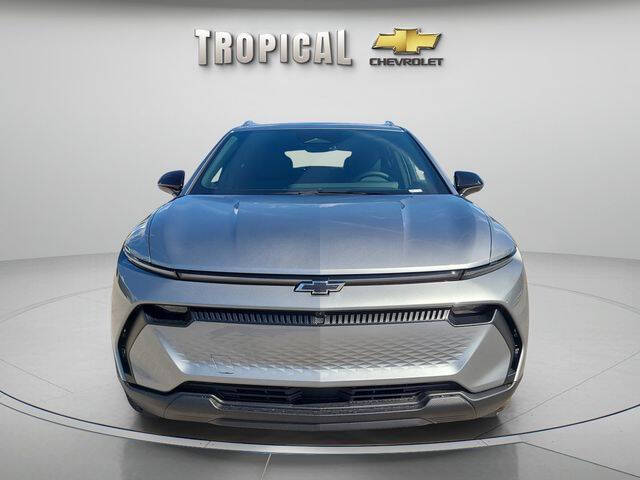 2026 Chevrolet Equinox EV LT 2