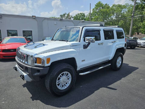 2008 HUMMER H3 for sale at Redford Auto Quality Used Cars in Redford MI