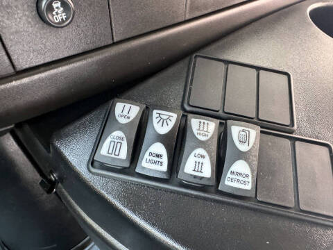 2017 Chevrolet 3500 Express