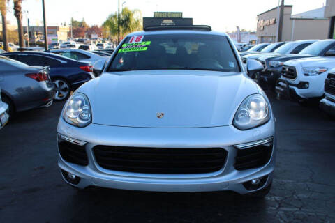 2018 Porsche Cayenne Platinum Edition
