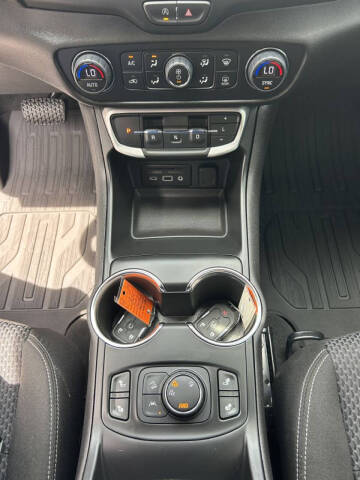 2024 GMC Terrain SLE