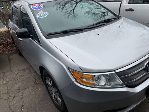 2011 Honda Odyssey for sale at CAR CORNER RETAIL SALES in Manchester CT