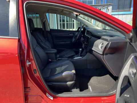 2018 Toyota Corolla SE