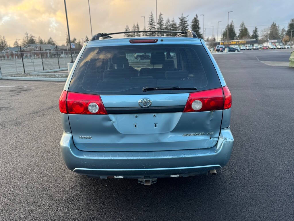 2006 Toyota Sienna for sale at The Price King Auto in LAKEWOOD, WA