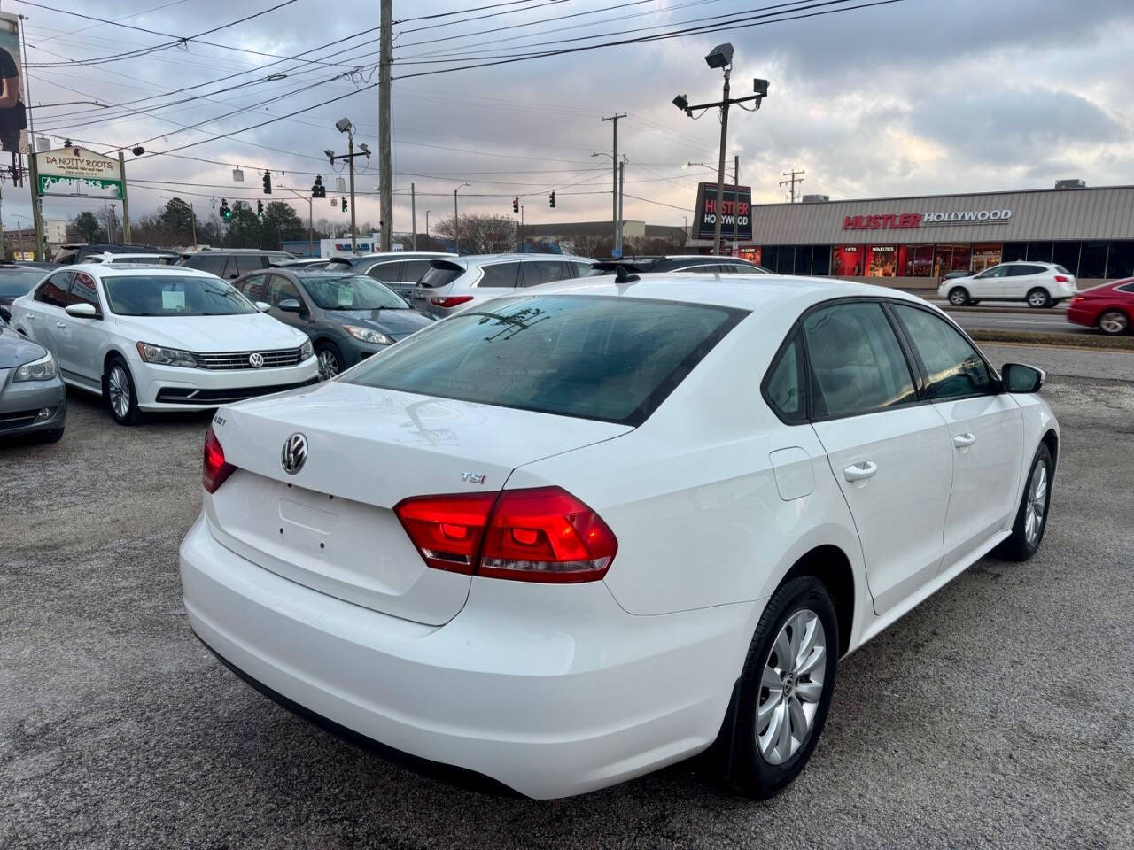 2015 Volkswagen Passat for sale at Auto Nation in Norfolk, VA