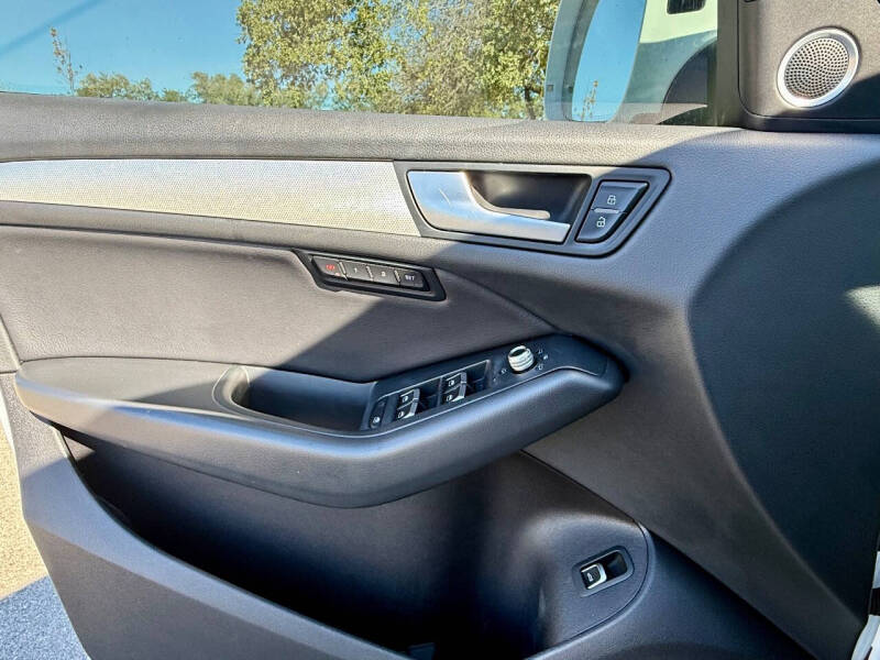 2015 Audi Q5 2.0T quattro Premium Plus