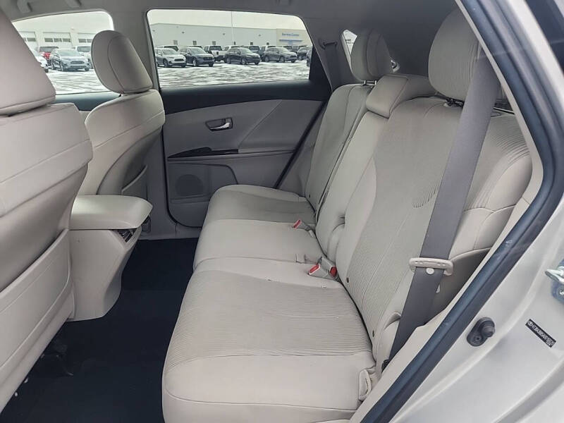 2010 Toyota Venza AWD 4cyl