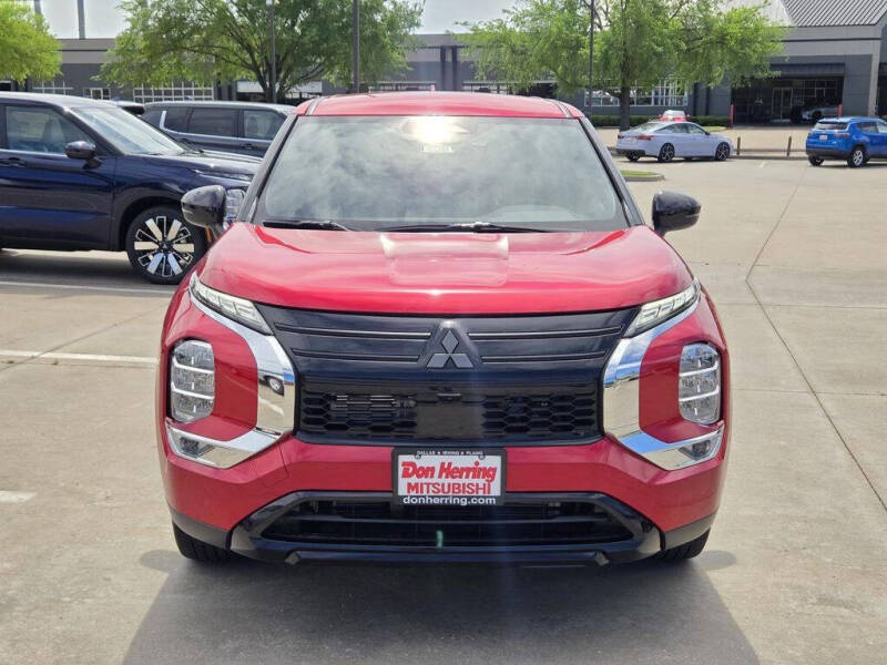 2026 Mitsubishi Outlander LE