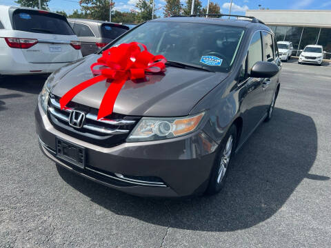 2015 Honda Odyssey for sale at Charlotte Auto Group, Inc in Monroe NC
