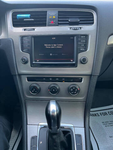 2016 Volkswagen Golf SportWagen TSI S