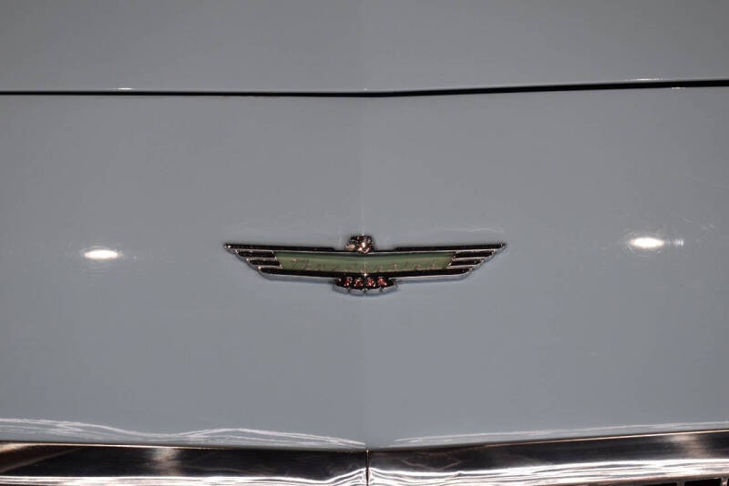 1957 Ford Thunderbird