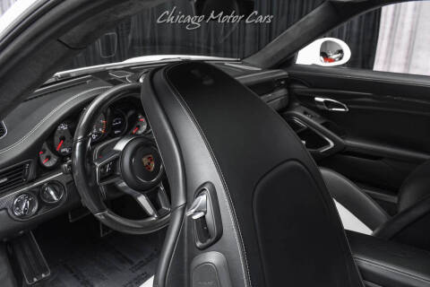 2017 Porsche 911 Turbo S